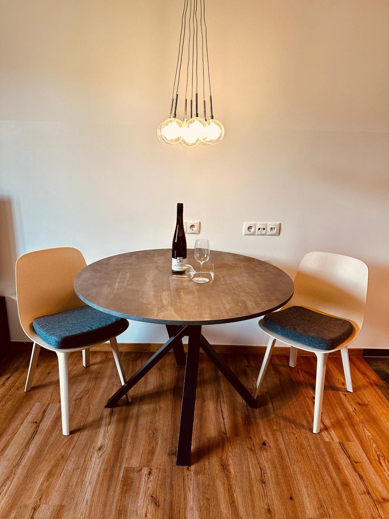 Speyerbach - Modernes Apartment Nahe Neustadter Innenstadt Neustadt an der Weinstrasse Bagian luar foto